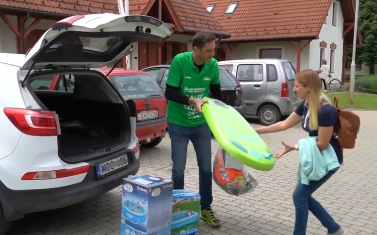 Jótékonykodás a kecskeméti SOS gyermekfaluban - VIDEÓ